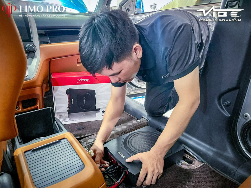 Độ âm thanh xe hơi chuyên nghiệp tại LIMO PRO