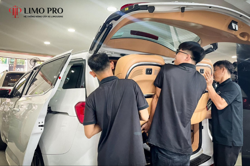 Quá trình lắp đặt Sofa Bed tại LIMO PRO