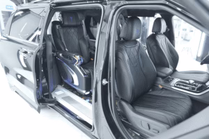 Limousine Hongyi Crystal 4.0 Pro là gì? Giá độ xe và nội thất có gì đặc biệt?