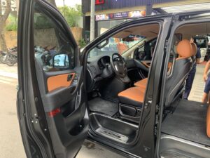 Hyundai Starex Độ Ghế VIP – Top Mẫu Thiết Kế Sang Trọng 2025