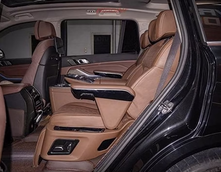 Ghế Limousine HiPoint HP02 20 Ưu điểm khi lắp đặt ghế limousine HiPoint HP02