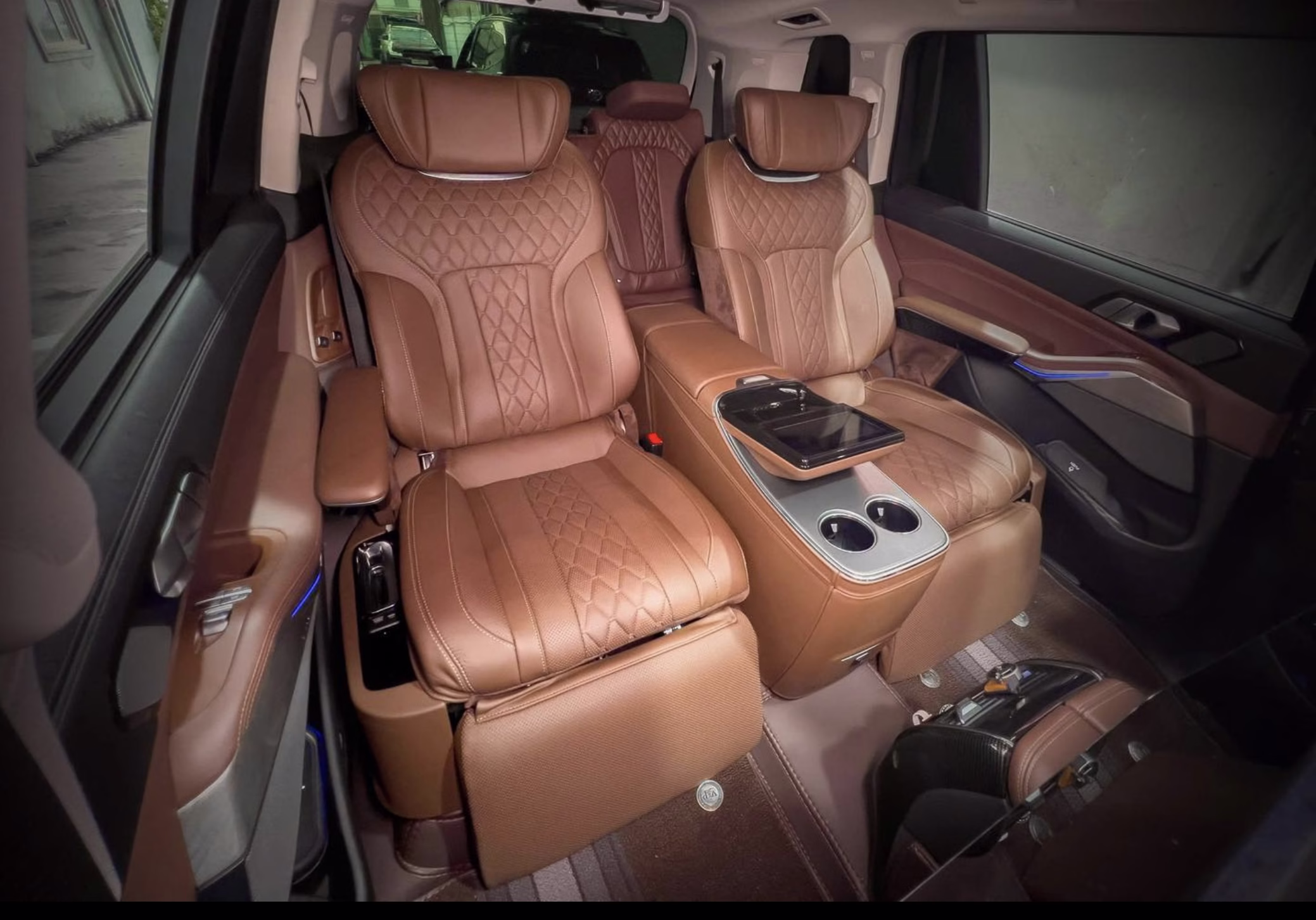 Ghế Limousine HiPoint HP02 21 Lý do chọn Limo Pro
