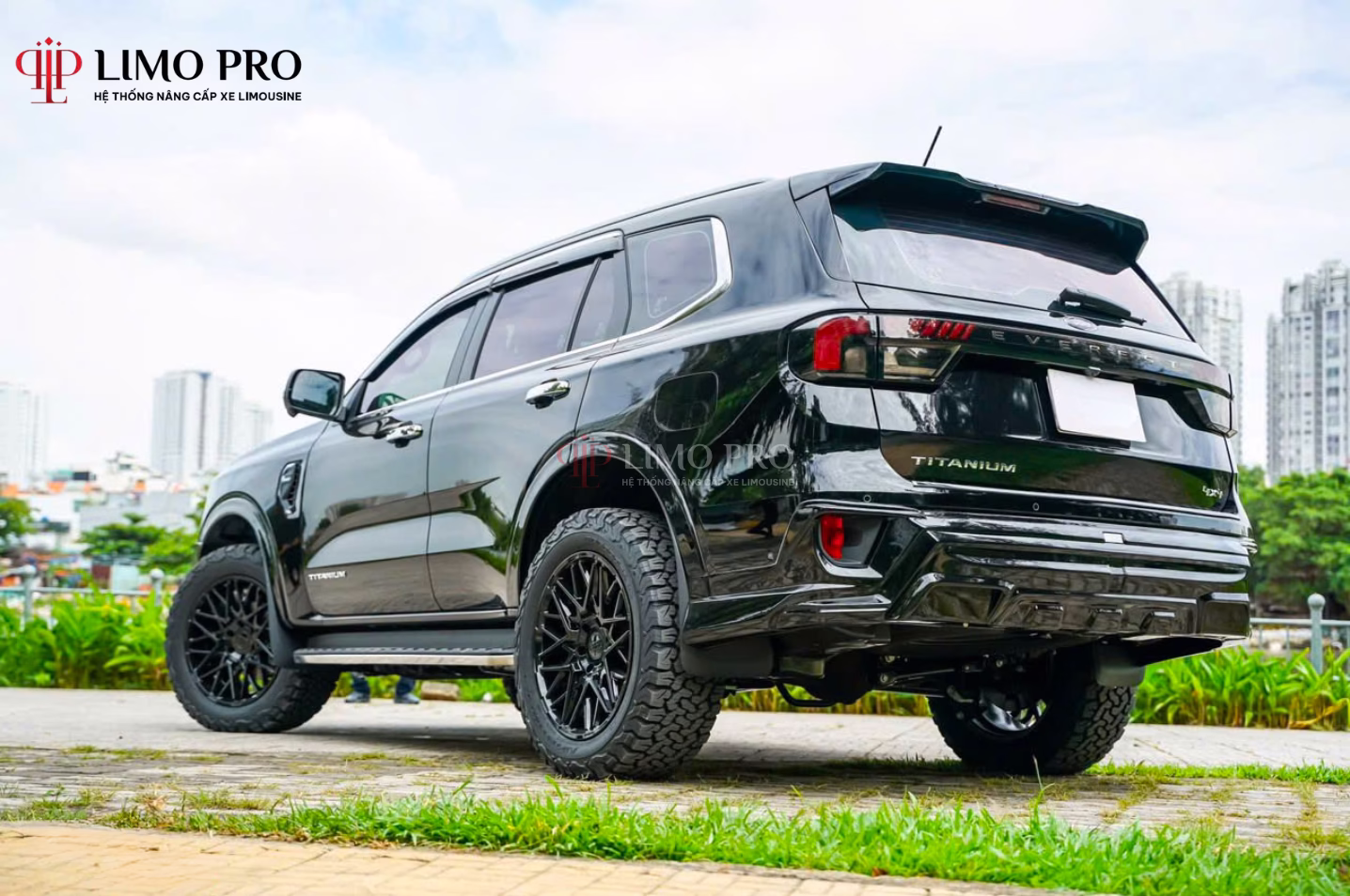 Xe Ford Everest độ đẹp: Bí quyết nâng tầm phong cách và hiệu suất 12 Gợi Ý Địa Chỉ Độ Xe Ford Everest Uy Tín, Chất Lượng Cao