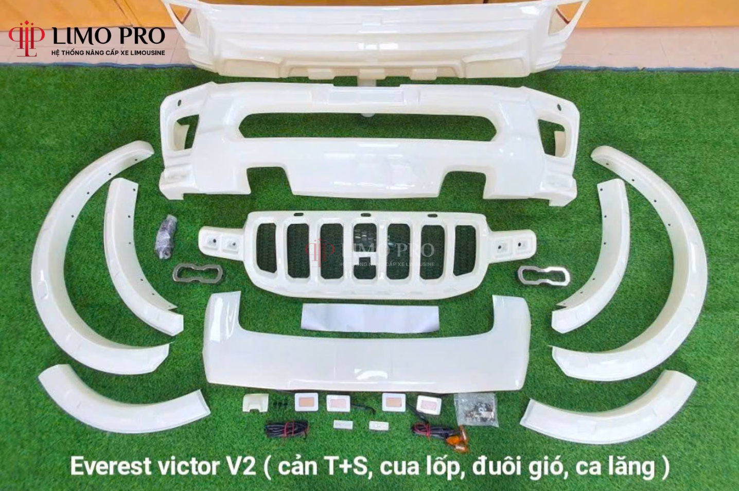 Xe Ford Everest độ đẹp: Bí quyết nâng tầm phong cách và hiệu suất 9 Mặt Ca Lăng và Phụ Kiện Ngoại Thất – Điểm Nhấn Cá Tính