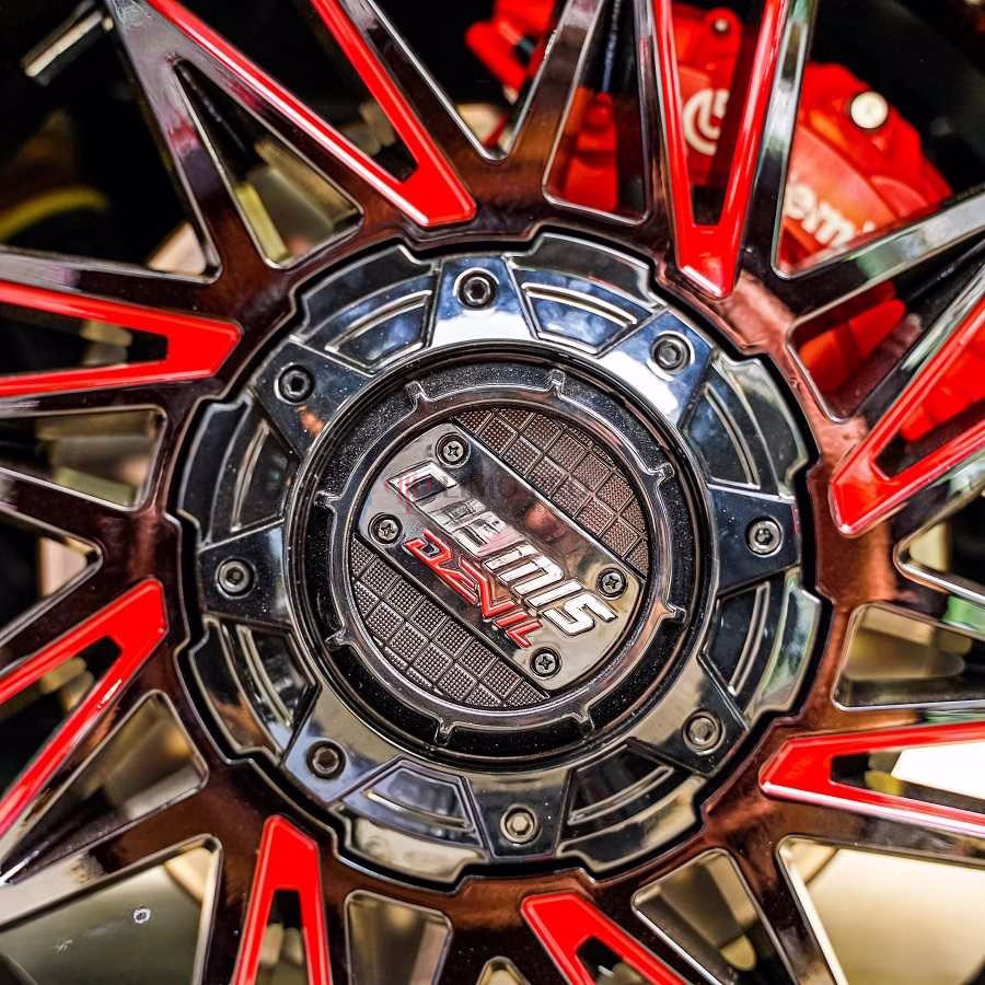 ĐỘ MÂM COSMIS 20INCH CHO FORD EVEREST 2023