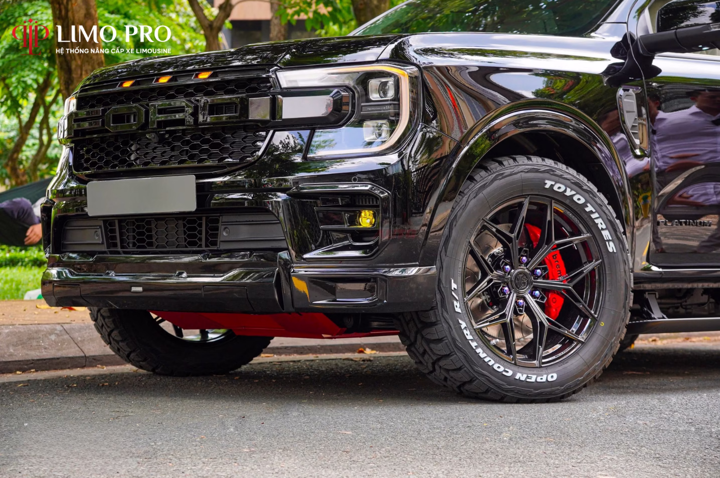 Kinh nghiệm chọn phụ kiện độ xe Ford Everest Titanium 2025 cho người mới