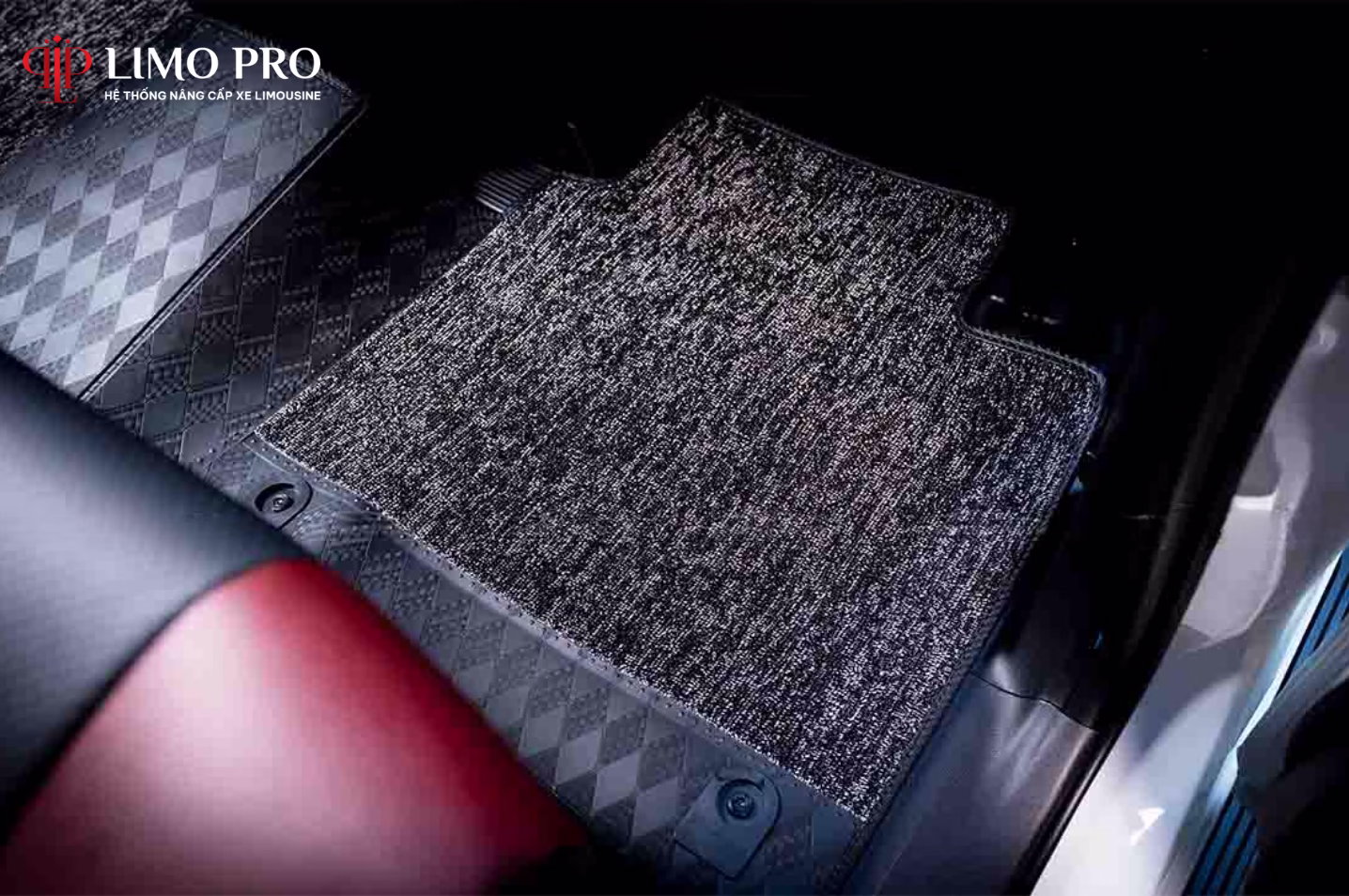 Thảm lót sàn cho Ford Everest