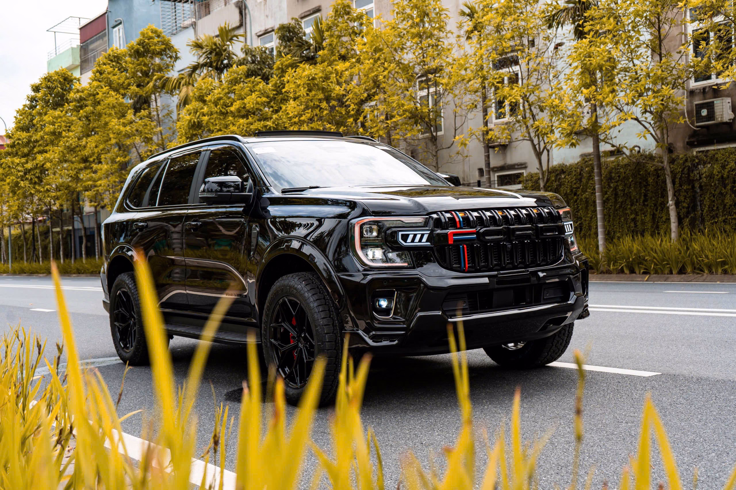 Độ Xe Ford Everest Uy Tín, Chất Lượng Tại Hà Nội