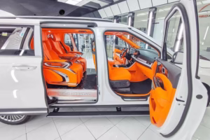 Limo Pro – Nơi Biến Ý Tưởng Độ Kia Carnival Thành Tác Phẩm Nghệ Thuật