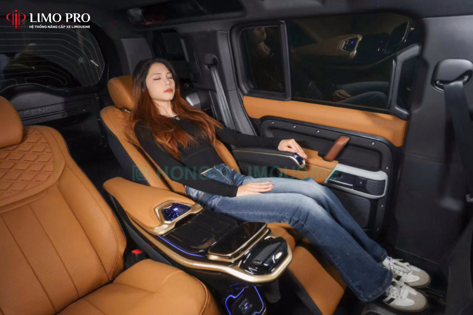 Top mẫu độ ghế limousine TPHN bền bỉ và sang trọng nhất 2026 8 Tối ưu không gian nghỉ ngơi cho mọi hành trình dài