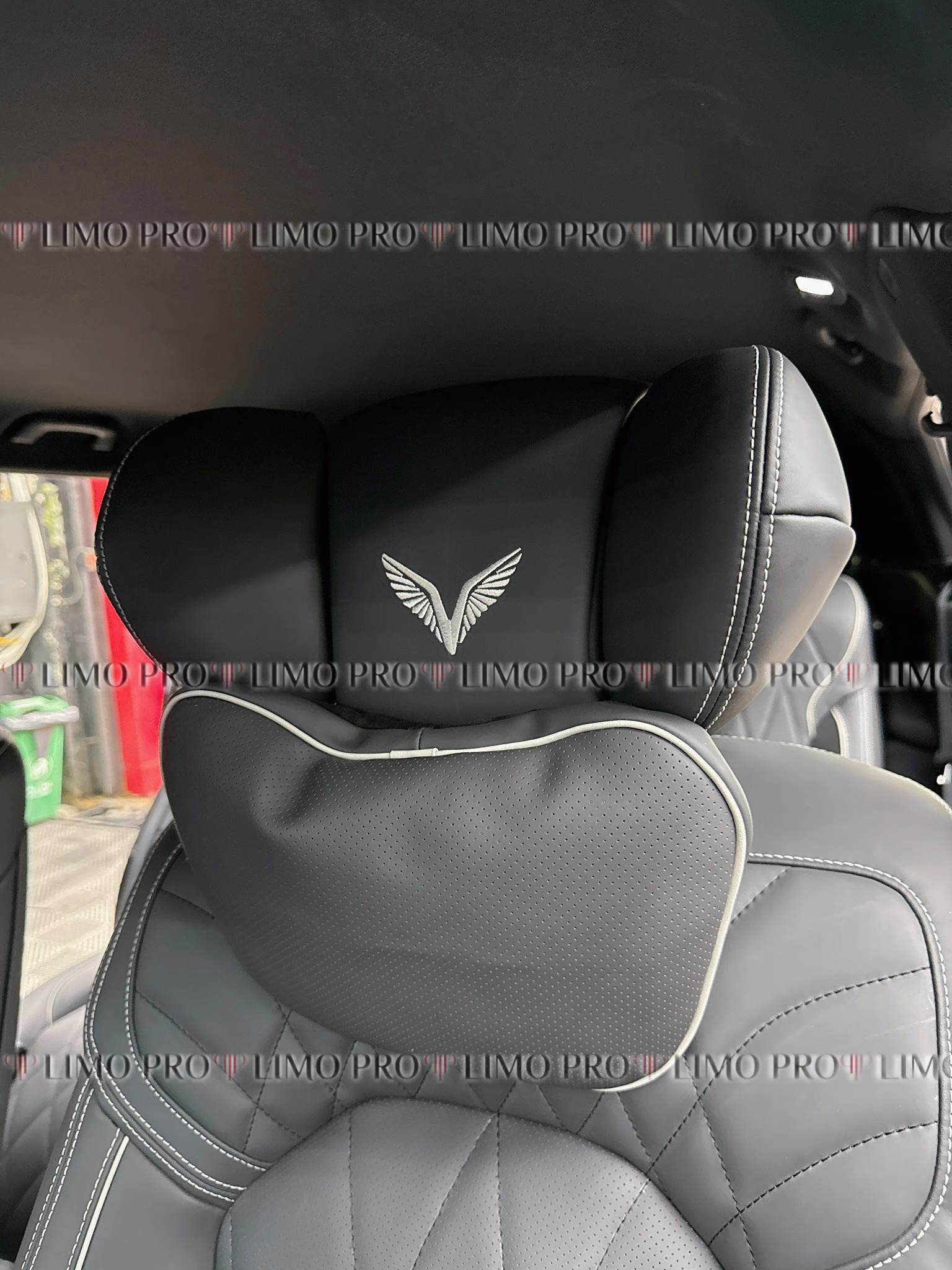 Độ ghế limousine cho vf9 giúp gia tăng sự tiện nghi vượt trội 4 Limo Pro – Chuyên gia độ ghế limousine cho VF9 uy tín tại Hà Nội